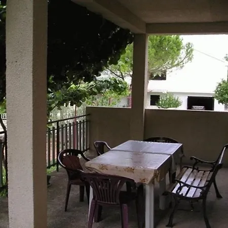 Apartman Vojna Biograd na Moru